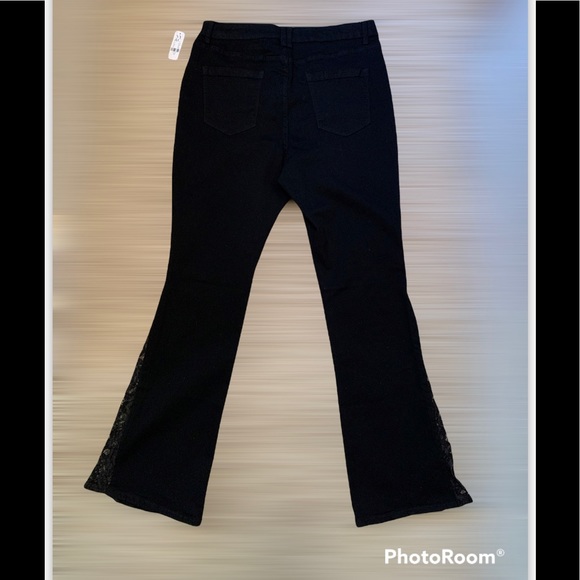 🖤NEW YORK & COMPANY JEANS🖤 - Picture 6 of 9